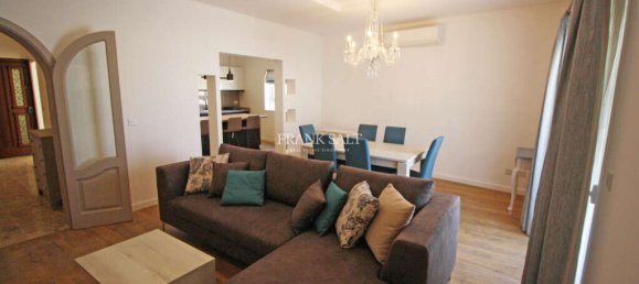 4 غرف نوم شقة في Sliema, Malta رقم 9635 2