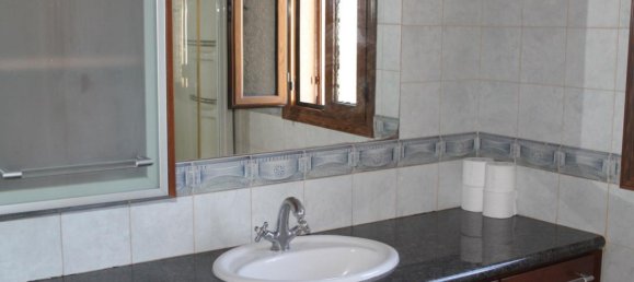 3 bedrooms Villa in Limassol, Cyprus No. 1856 15