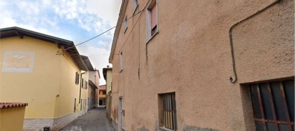 6غرفة شقة في Rovato, Italy رقم 180636 4