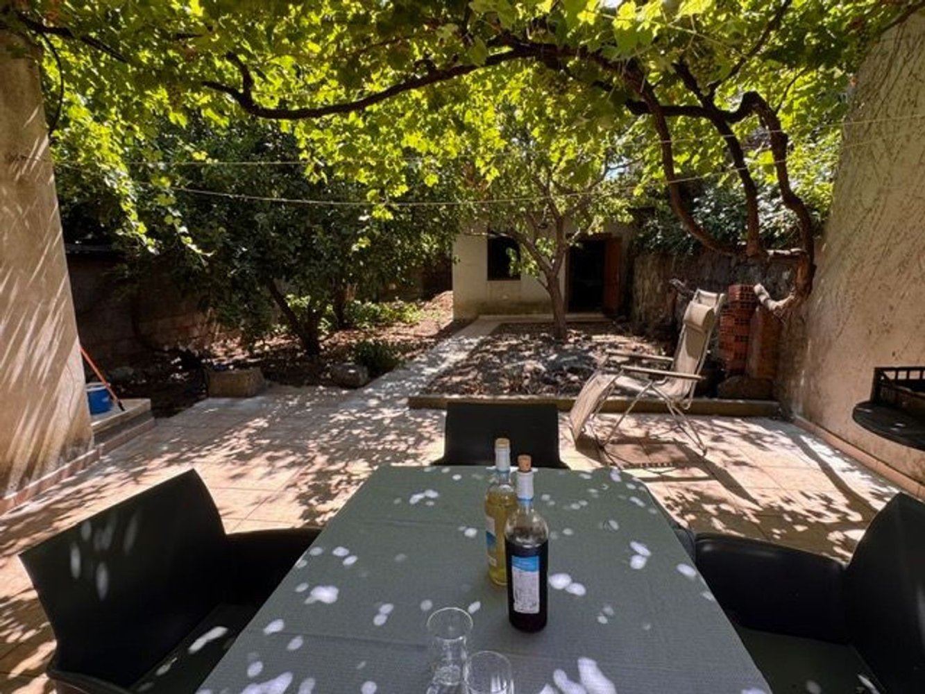 9 rooms House in Suni, Italy No. 290107