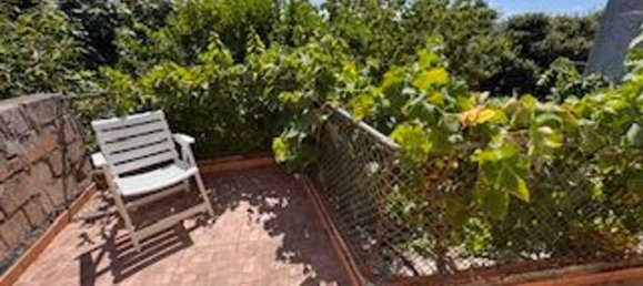 9 rooms House in Suni, Italy No. 290107 2