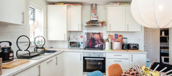 1 bedroom Apartment in Watford, United Kingdom No. 6159 4