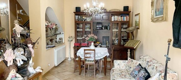 4 bedrooms Villa in Rocca Priora, Italy No. 264714 4