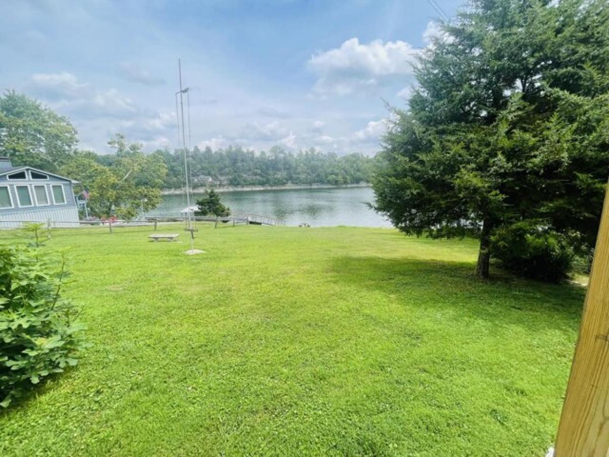 3 bedrooms House in Burgin, USA No. 416829