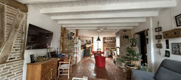 4 Schlafzimmer Haus in L'Isle-Jourdain, France, Nr. 301855 8