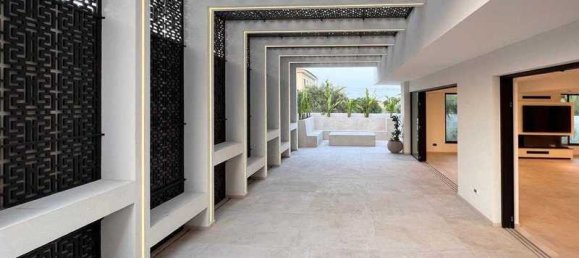 Casa de 7 dormitorios en Strovolos, Cyprus No. 7373 9