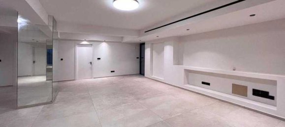 Casa de 7 dormitorios en Strovolos, Cyprus No. 7373 2