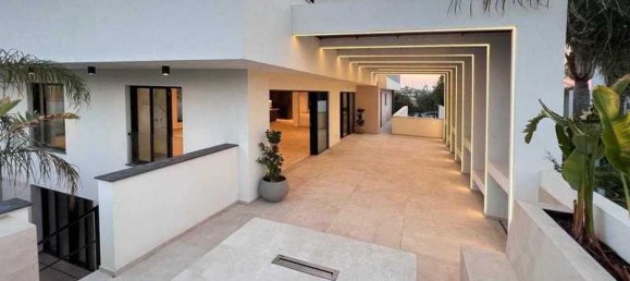 Casa de 7 dormitorios en Strovolos, Cyprus No. 7373 6