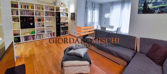 4 rooms Apartment in Monza, Italy No. 78026 2
