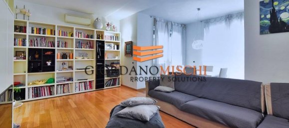 4 rooms Apartment in Monza, Italy No. 78026 6