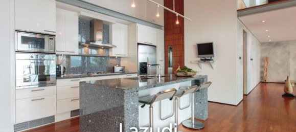 6 bedrooms Villa in Kamala, Thailand No. 19430 8