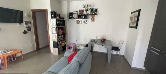 4 rooms Apartment in Latina, Italy No. 305238 6