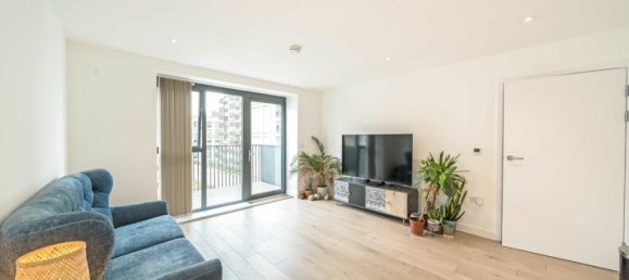 1 bedroom Apartment in Ealing, United Kingdom No. 5811 2