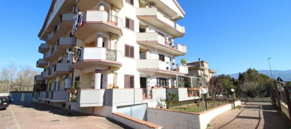 3 rooms Apartment in Montalto Uffugo, Italy No. 129291 5