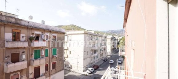 Apartamento T2 em Messina, Italy N.º 321043 4