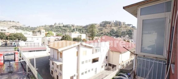 Apartamento T2 em Messina, Italy N.º 321043 18