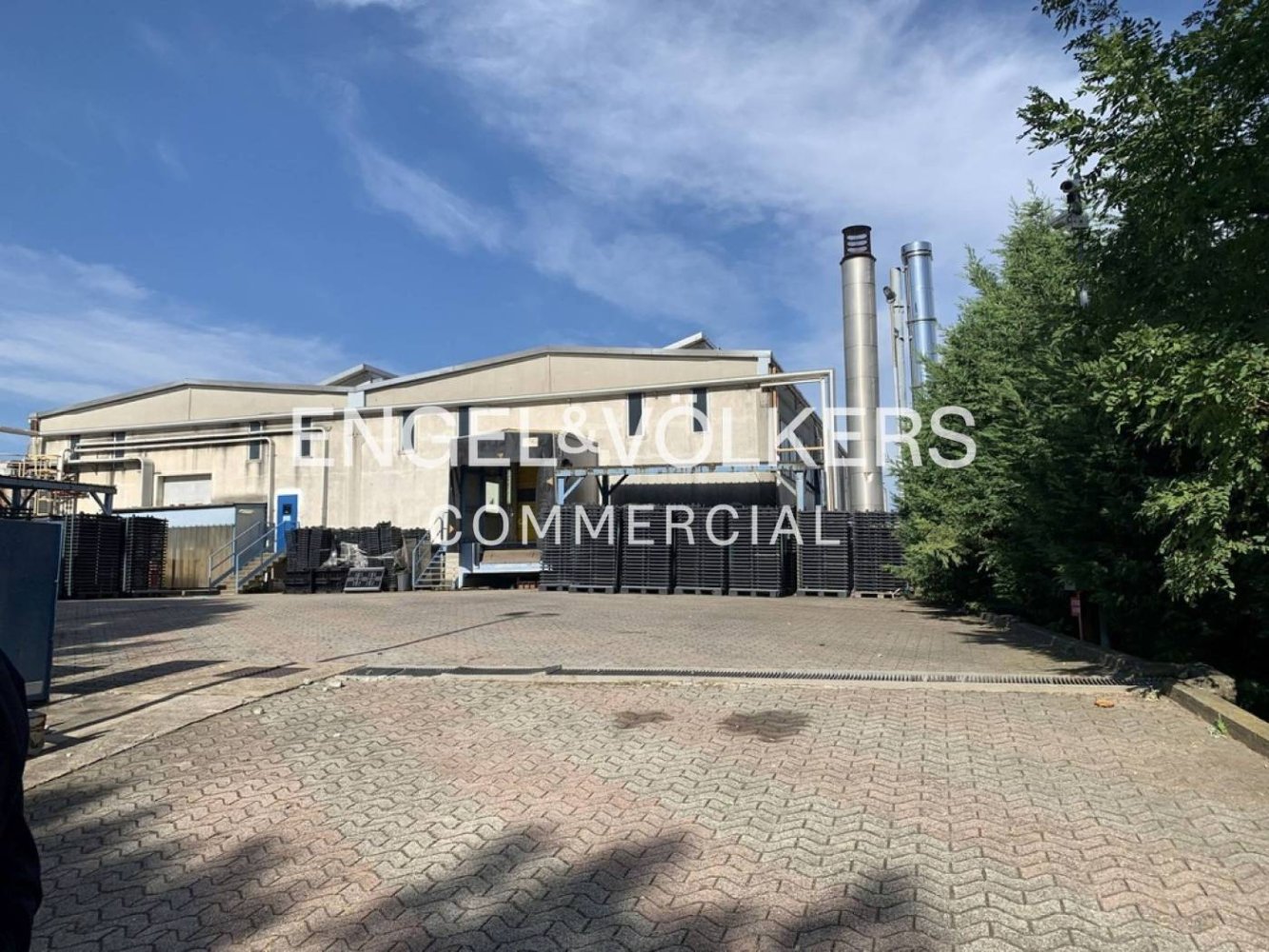 5 rooms Warehouse in Rozzano, Italy No. 69526