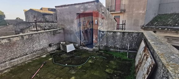 2 bedrooms House in Militello in Val di Catania, Italy No. 63972 50