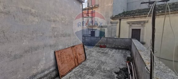 2 bedrooms House in Militello in Val di Catania, Italy No. 63972 46