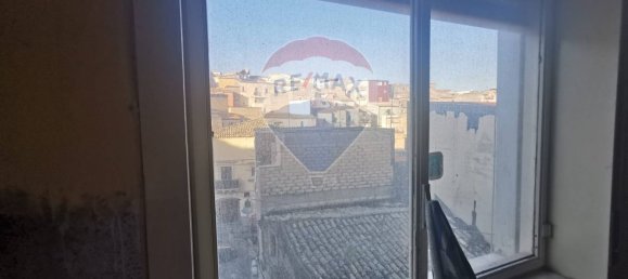 2 bedrooms House in Militello in Val di Catania, Italy No. 63972 34