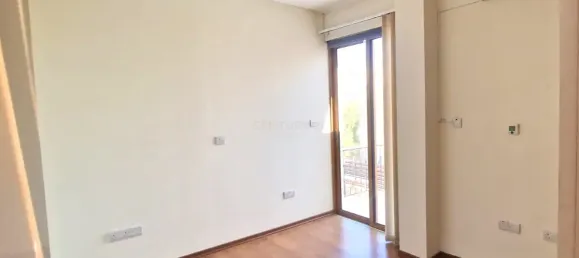 3 bedrooms Villa in Agios Tychonas, Cyprus No. 4564 5