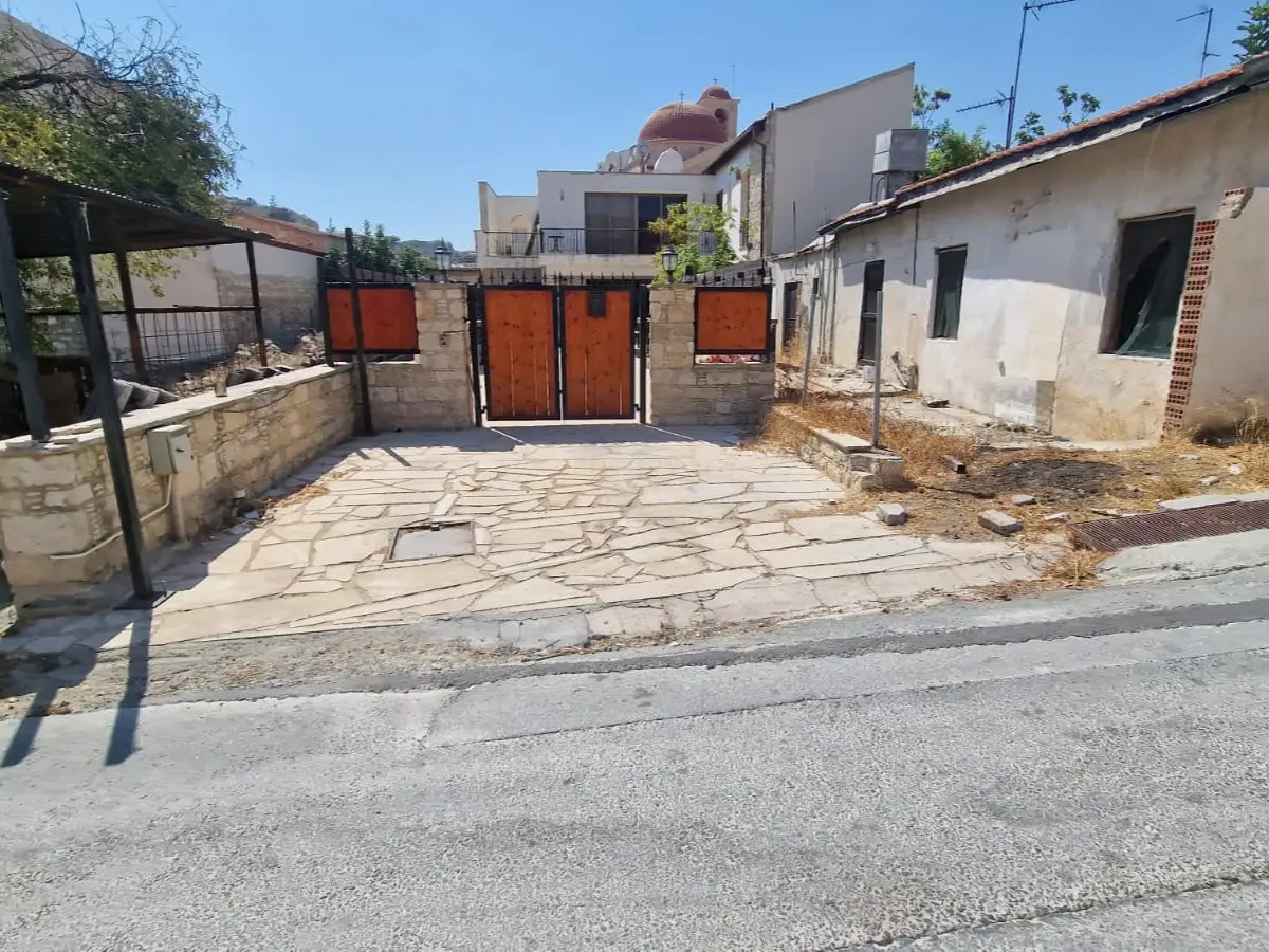3 bedrooms Villa in Agios Tychonas, Cyprus No. 4564