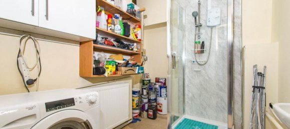  House in Aberdare, United Kingdom No. 2337 8