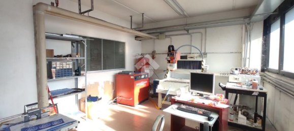  مستودع في Carpi, Italy 395متر مربع رقم 109635 10