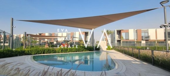 4 bedrooms Townhouse in Dubai, UAE No. 103020 7