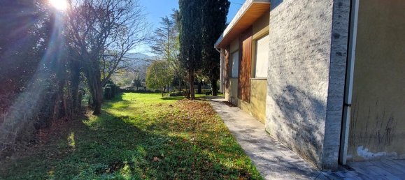 3 bedrooms Villa in Sant'Angelo in Vado, Italy No. 329490 2