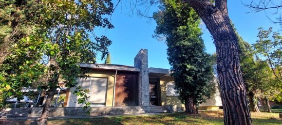 3 bedrooms Villa in Sant'Angelo in Vado, Italy No. 329490 5