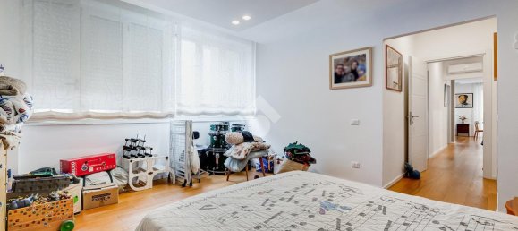 4غرفة شقة في Rome, Italy رقم 8664 26