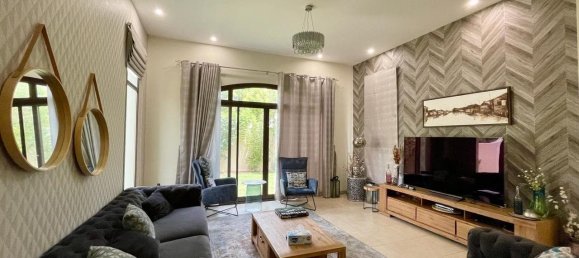 4 bedrooms Villa in Mudon, UAE No. 109320 9