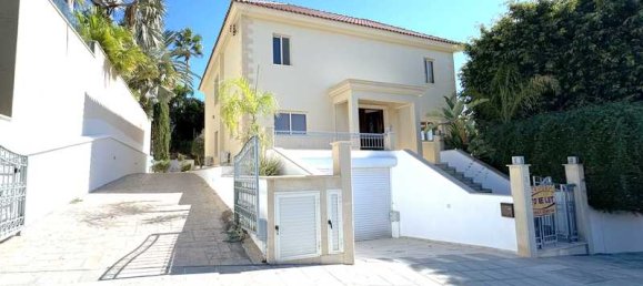 5 bedrooms Villa in Germasogeia, Cyprus No. 18206 11