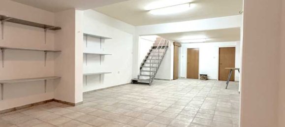 5 bedrooms Villa in Germasogeia, Cyprus No. 18206 3