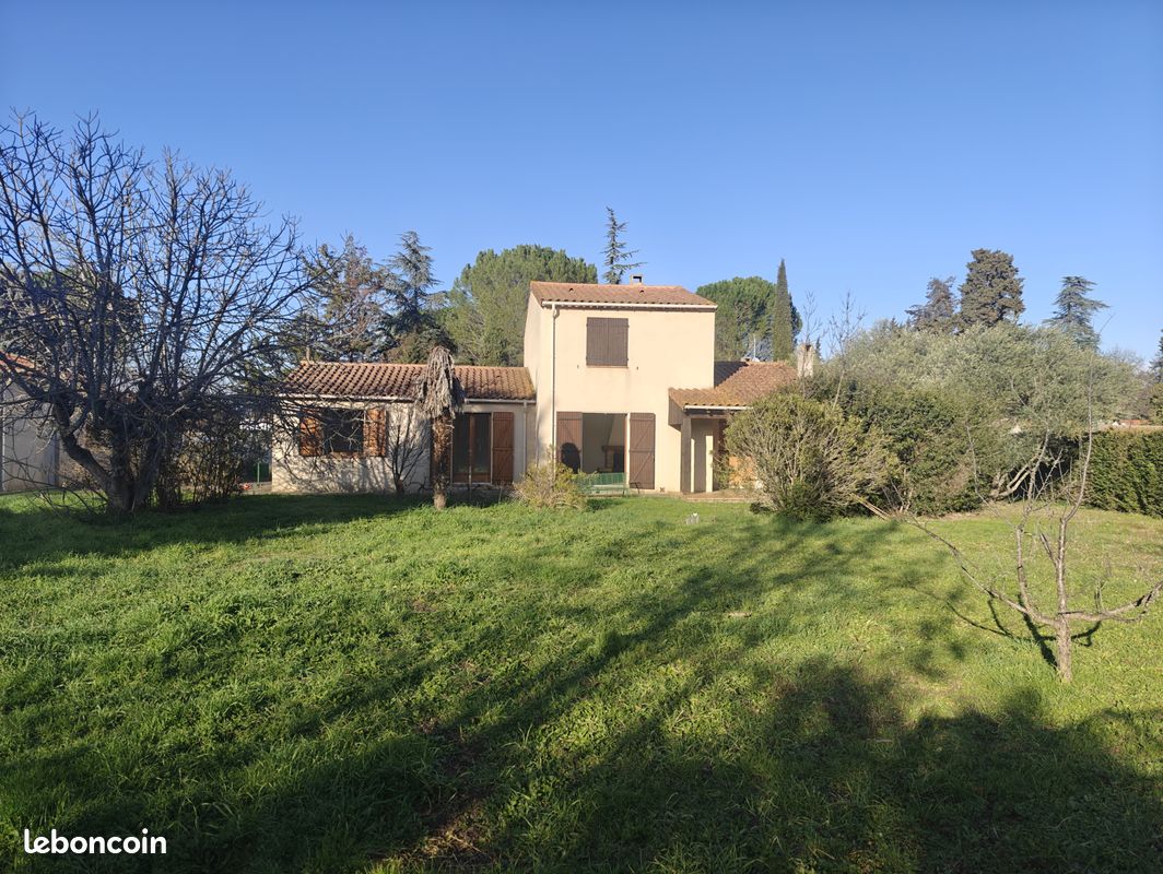 Вилла с 4 спальнями в Окситания, Франция № 341810