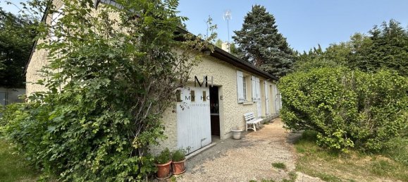 3 bedrooms House in Alencon, France No. 360135 7
