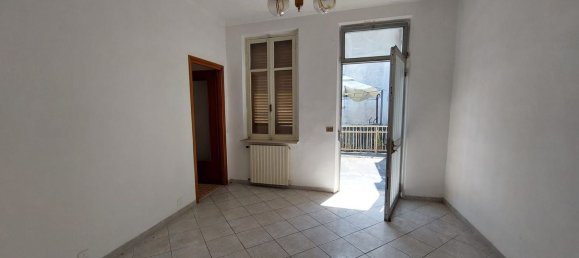 4 Schlafzimmer Haus in Casale Monferrato, Italy, Nr. 345825 10