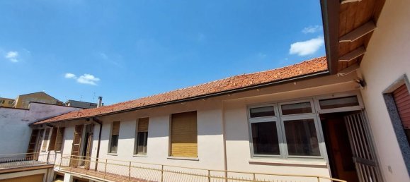 4 Schlafzimmer Haus in Casale Monferrato, Italy, Nr. 345825 2