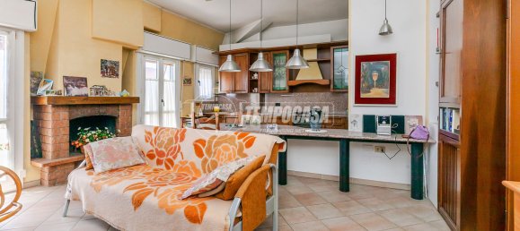 1 bedroom Apartment in Bresso, Italy No. 328672 3