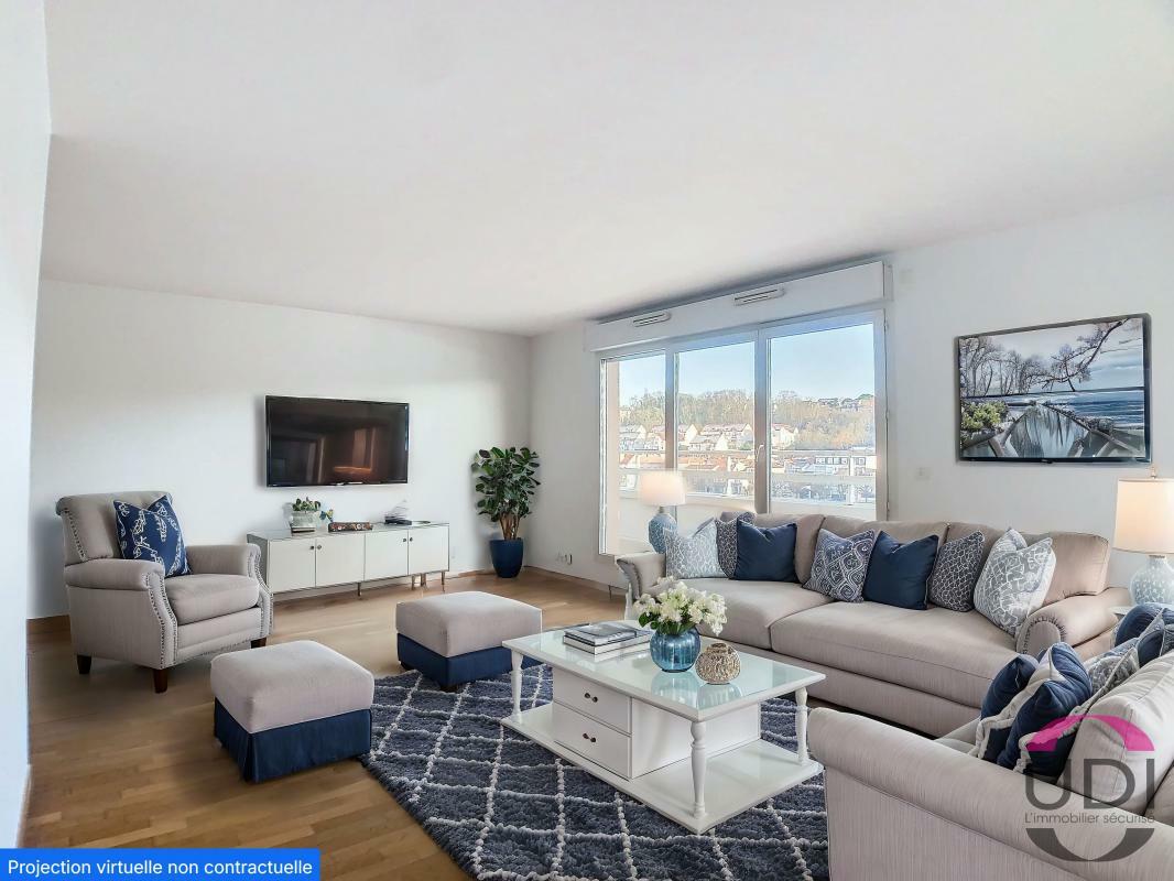 Apartamento de 3 dormitorios en Corbeil-Essonnes, France No. 147725