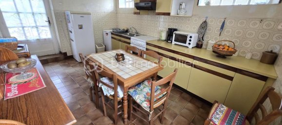 3 Schlafzimmer Haus in Dinan, France, Nr. 205842 2