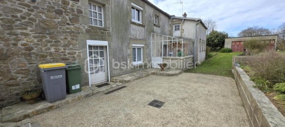 3 Schlafzimmer Haus in Dinan, France, Nr. 205842 15