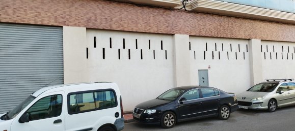 650m² Commercial property in La Vall d'Uixo, Spain No. 169922 3
