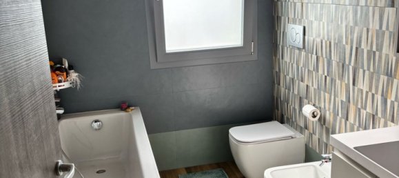 3 غرف نوم شقة في Udine, Italy رقم 344892 15