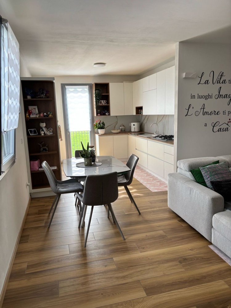 3 غرف نوم شقة في Udine, Italy رقم 344892