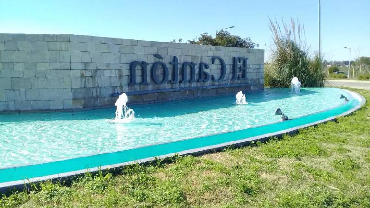 Grundstück in Escobar, Argentina, Nr. 115135