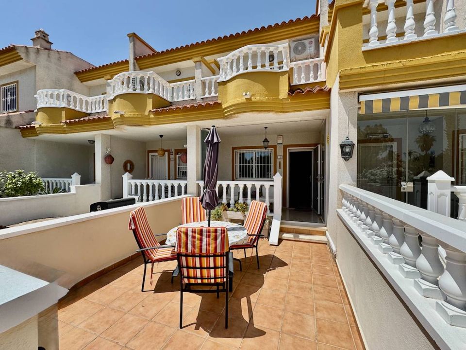 Villa T2 em Ciudad Quesada, Spain N.º 178493