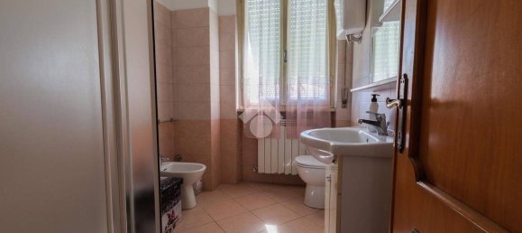 Apartamento de 2 dormitorios en Città di Castello, Italy No. 268375 10
