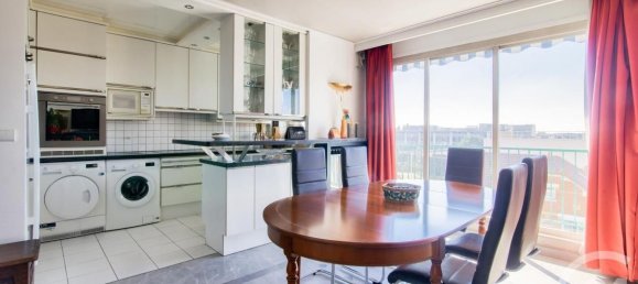 3 bedrooms Apartment in Fontenay-sous-Bois, France No. 163828 12